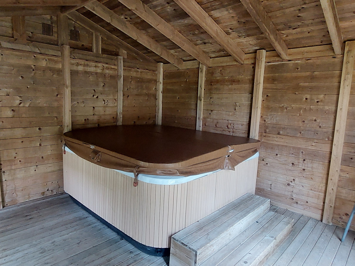 hospedium-el-porton-de-calatrava-jacuzzi-2