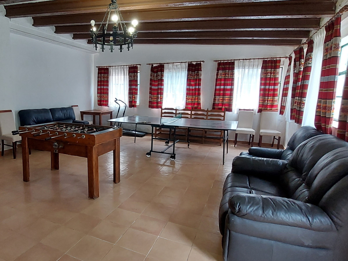 hospedium-el-porton-de-calatrava-sala-juegos-2